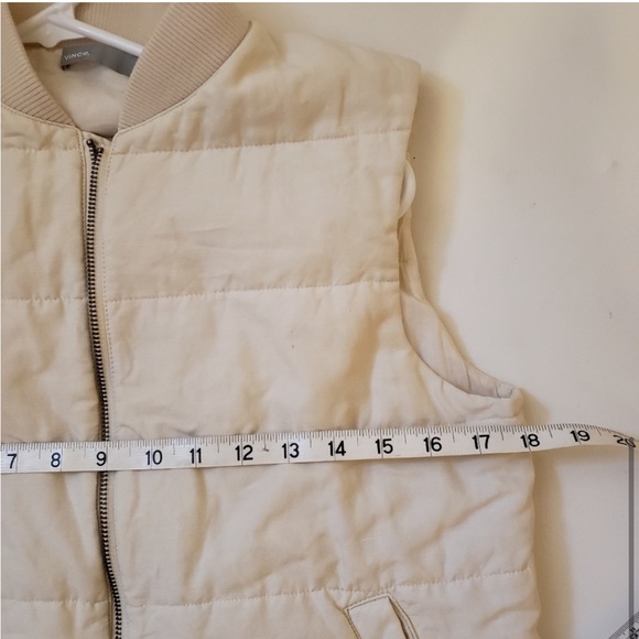 Vince Women's Strand Collar Zip Front Quilted Vest Solid Ivory Size Small - Picture 5 of 6